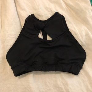 Black chestee size 8